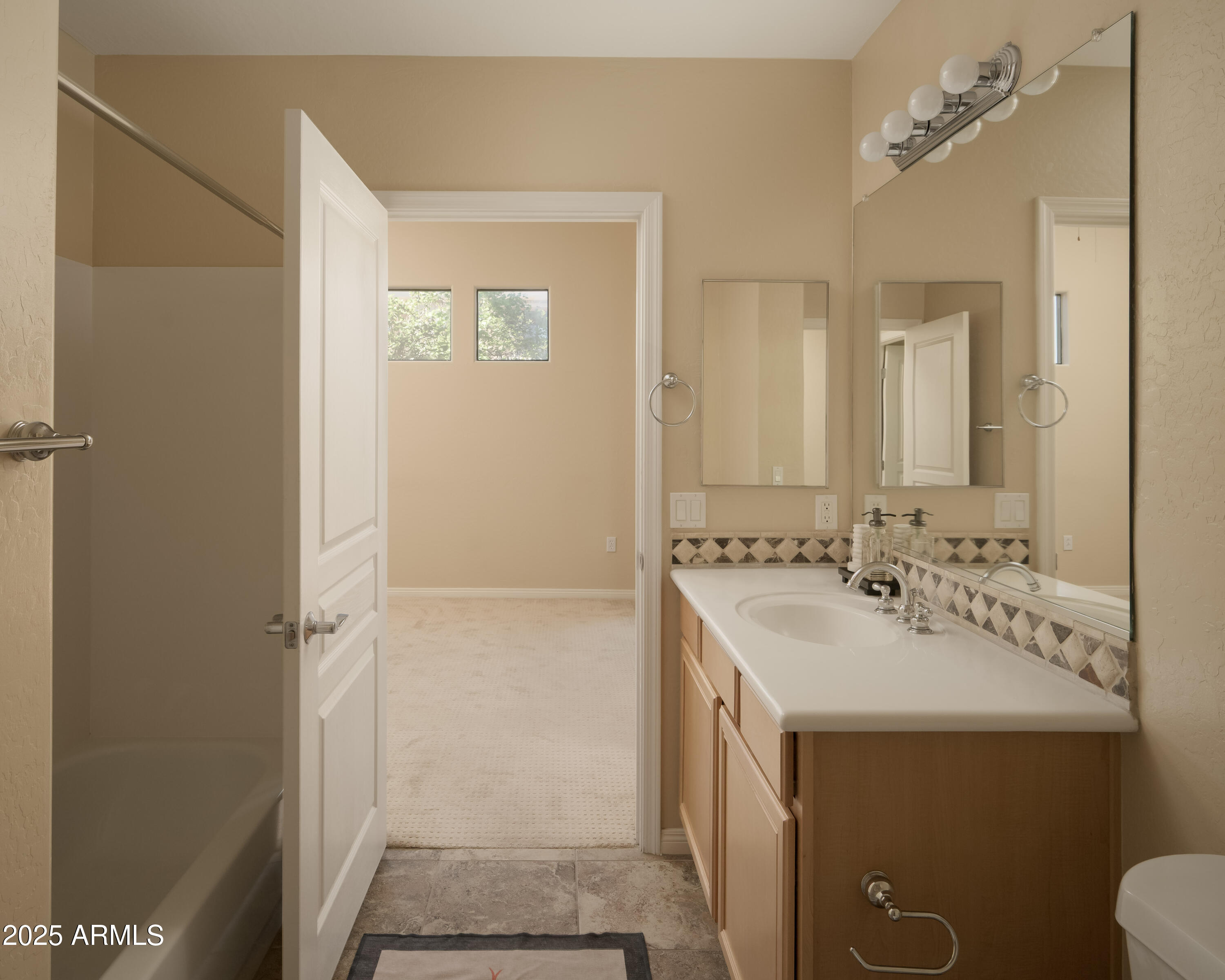 2989 North 44th Street, Unit 2001 Phoenix, AZ 85018 - Photo 14 of 30