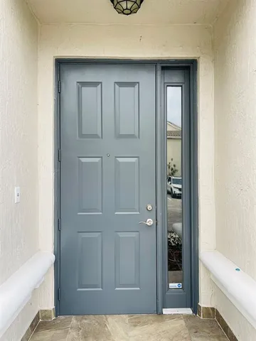 $2,500 | 4854 Northwest 58th Manor, Coconut Creek, FL 33073