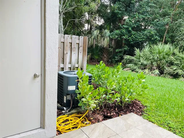 $2,500 | 4854 Northwest 58th Manor, Coconut Creek, FL 33073