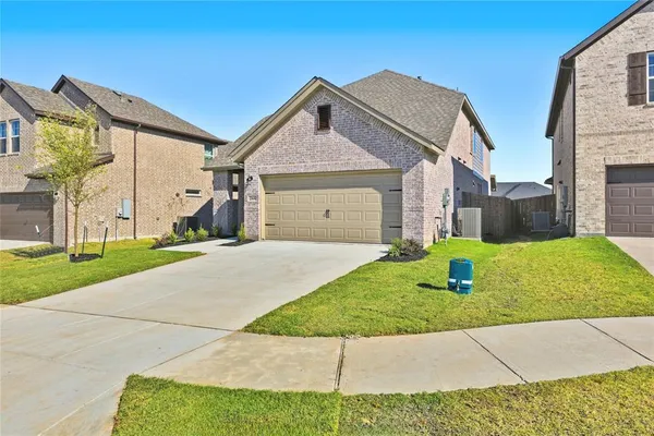 $442,000 | 266 Little Brg Drive, Lavon, TX 75166