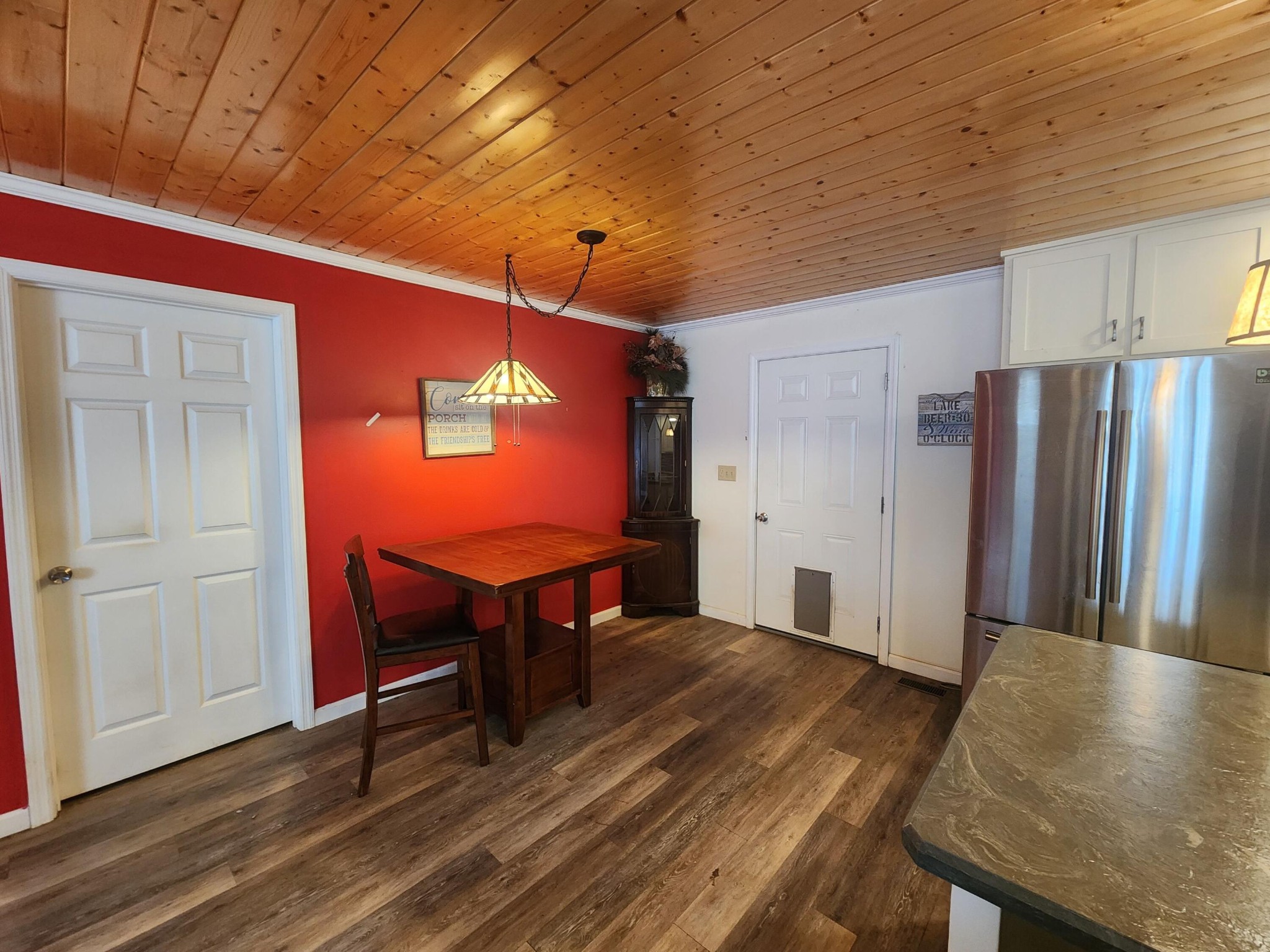 880 Price Road Spring City, TN 37381 - Photo 13 of 40 a view of a room with furniture and wooden floor