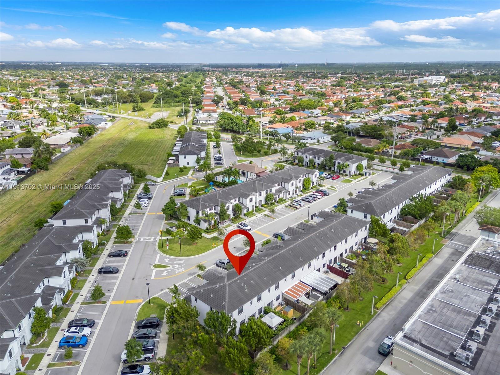 14782 Southwest 181st Terrace Miami, FL 33187 - Photo 37 of 49