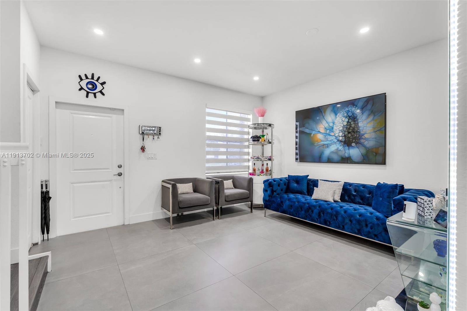 14782 Southwest 181st Terrace Miami, FL 33187 - Photo 8 of 49