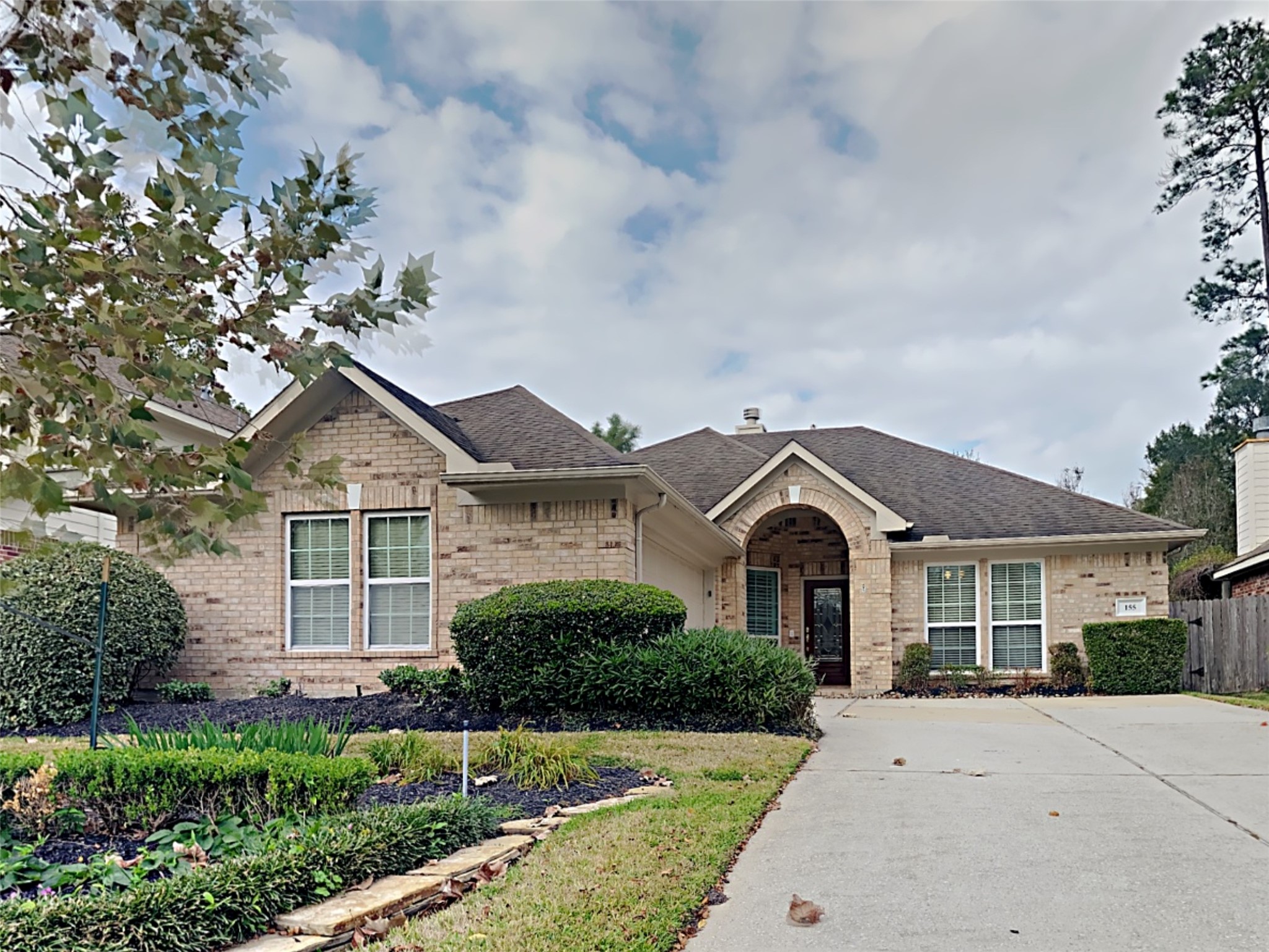 155 South Queenscliff Circle Spring, TX 77382 - Photo 1 of 19