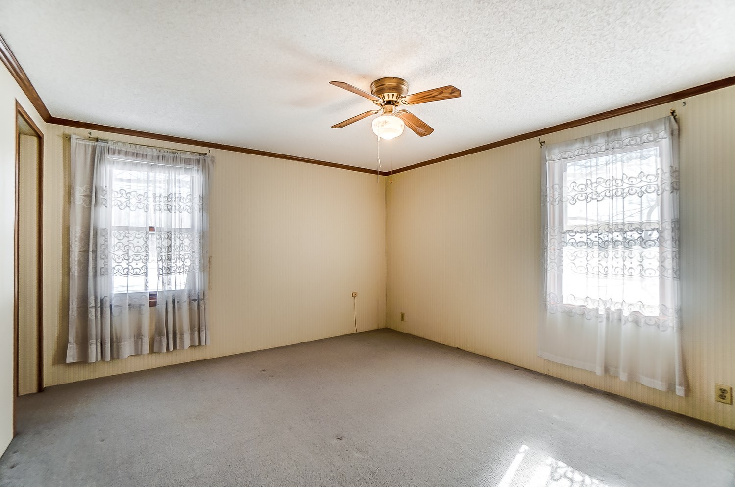 6285 North Van Guilder Road Fremont, IN 46737 - Photo 16 of 33 Gallery Image 16