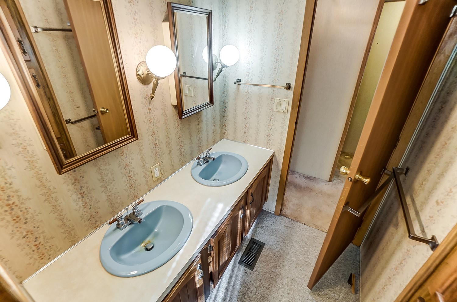 6285 North Van Guilder Road Fremont, IN 46737 - Photo 23 of 33 Gallery Image 23