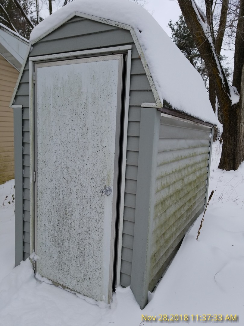 22453 Waller Road Fulton, IL 61252 - Photo 3 of 14