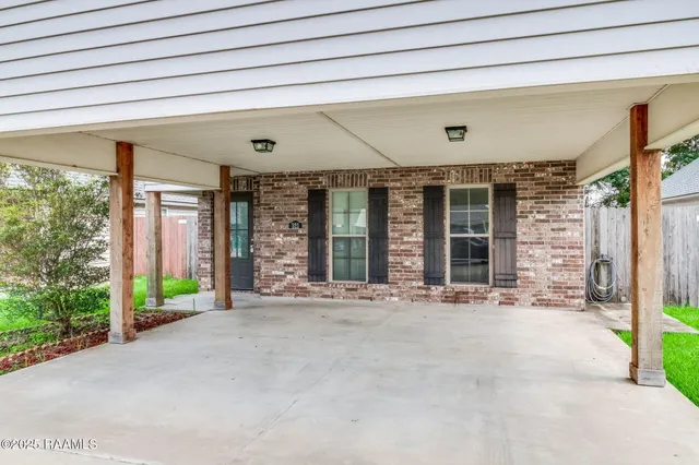 $180,000 | 321 Harvest Lane, Abbeville, LA 70510