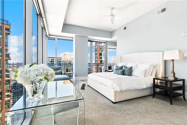 $1,255,000 | 1065 Peachtree Street Northeast, Unit 3105, Atlanta, GA 30309