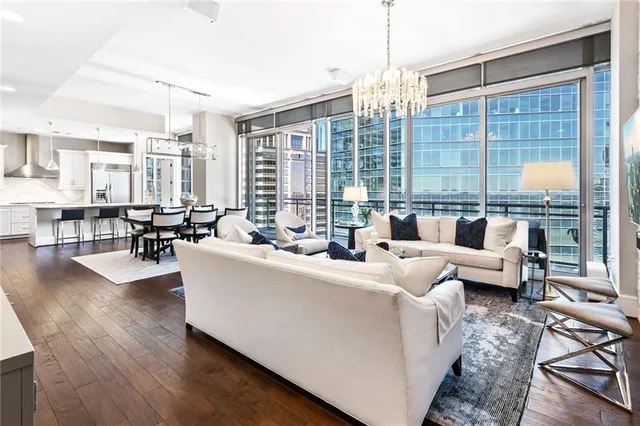 $1,255,000 | 1065 Peachtree Street Northeast, Unit 3105, Atlanta, GA 30309
