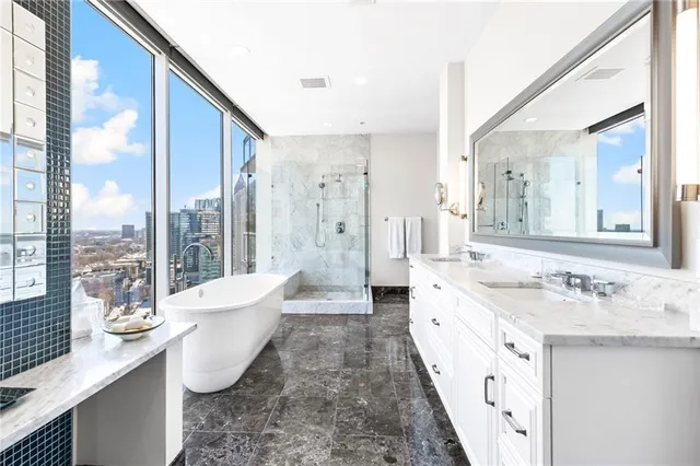 $1,255,000 | 1065 Peachtree Street Northeast, Unit 3105, Atlanta, GA 30309