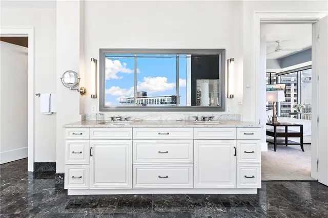 $1,255,000 | 1065 Peachtree Street Northeast, Unit 3105, Atlanta, GA 30309