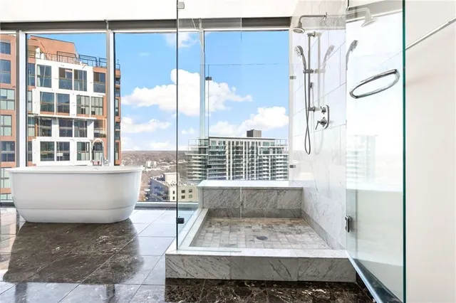 $1,255,000 | 1065 Peachtree Street Northeast, Unit 3105, Atlanta, GA 30309