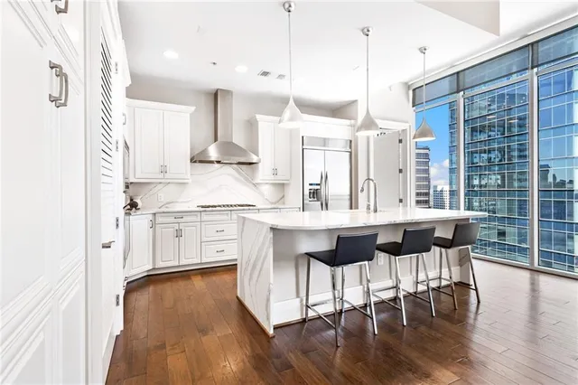 $1,255,000 | 1065 Peachtree Street Northeast, Unit 3105, Atlanta, GA 30309