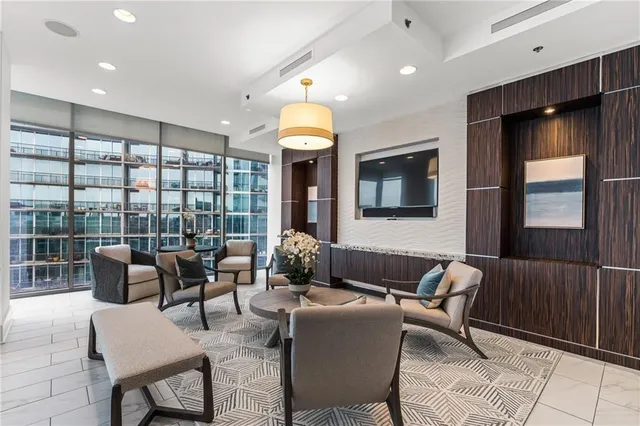 $1,255,000 | 1065 Peachtree Street Northeast, Unit 3105, Atlanta, GA 30309