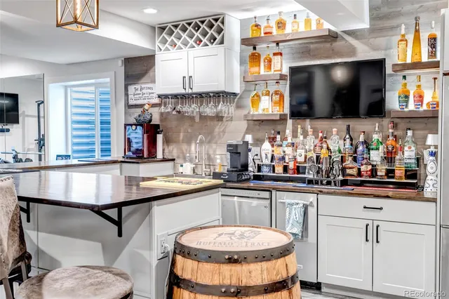 $950,000 | 7232 Oasis Drive, Castle Rock, CO 80108