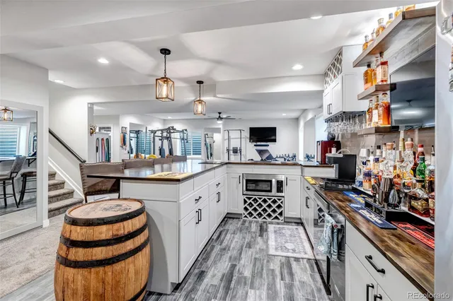 $950,000 | 7232 Oasis Drive, Castle Rock, CO 80108