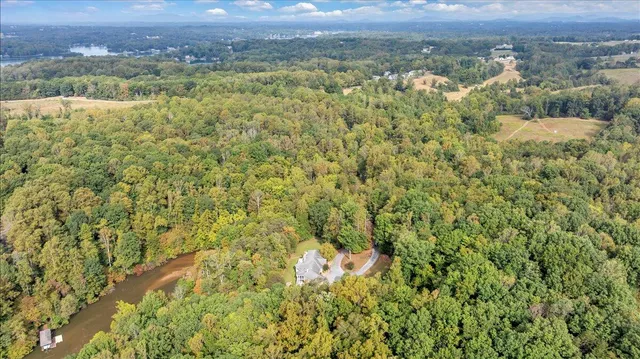 $1,950,000 | 2854 Hickory Cove Lane, Moneta, VA 24121