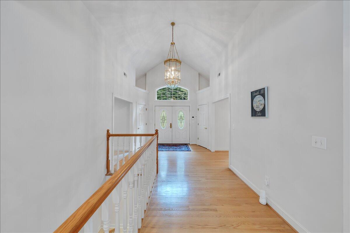 2854 Hickory Cove Lane Moneta, VA 24121 - Photo 11 of 148 Foyer