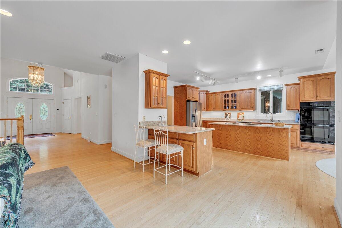 2854 Hickory Cove Lane Moneta, VA 24121 - Photo 22 of 148 Kitchen