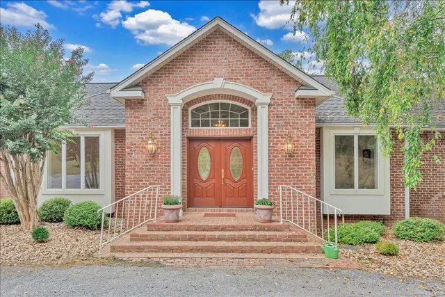 $1,950,000 | 2854 Hickory Cove Lane, Moneta, VA 24121