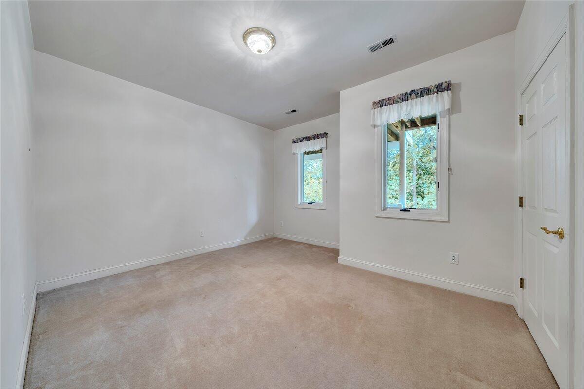 2854 Hickory Cove Lane Moneta, VA 24121 - Photo 61 of 148 Bedroom