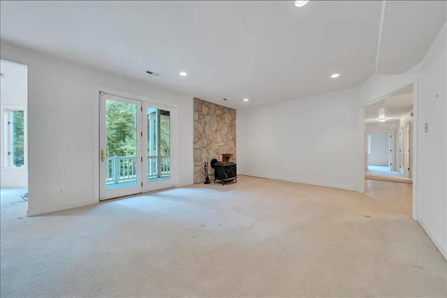 $1,950,000 | 2854 Hickory Cove Lane, Moneta, VA 24121