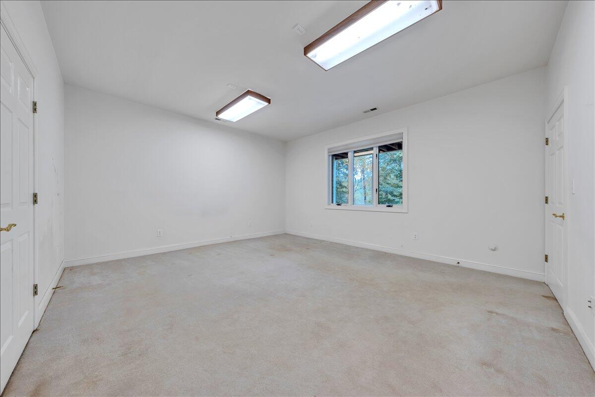 2854 Hickory Cove Lane Moneta, VA 24121 - Photo 73 of 148 Bedroom