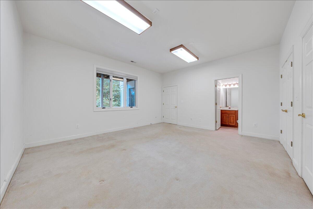 2854 Hickory Cove Lane Moneta, VA 24121 - Photo 74 of 148 Bedroom