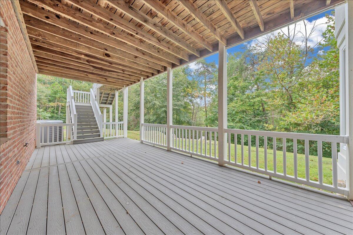 2854 Hickory Cove Lane Moneta, VA 24121 - Photo 83 of 148 Deck
