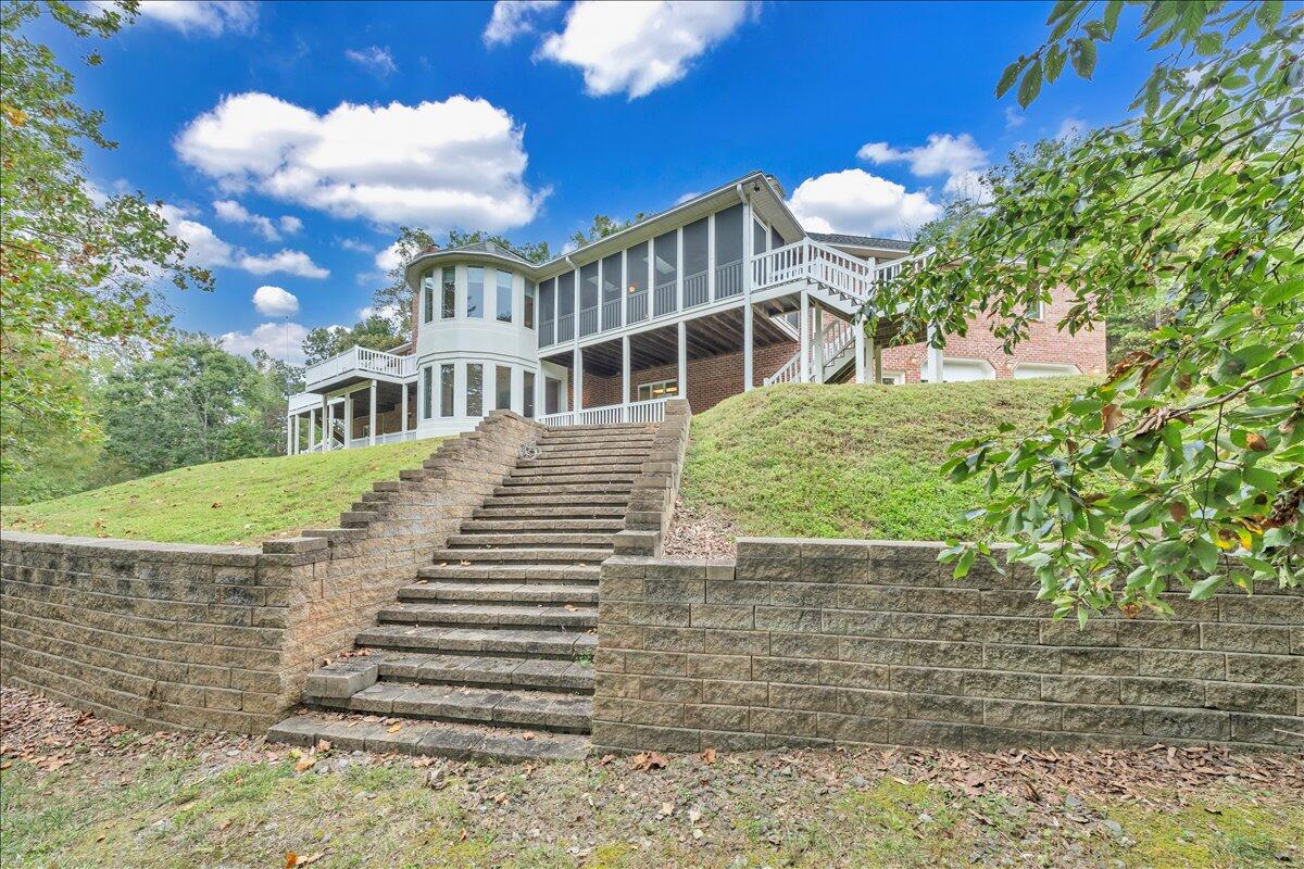 2854 Hickory Cove Lane Moneta, VA 24121 - Photo 85 of 148 Backyard