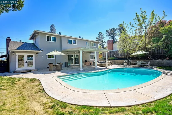 $1,129,000 | 203 Virginia Circle, Martinez, CA 94553