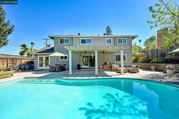 $1,129,000 | 203 Virginia Circle, Martinez, CA 94553