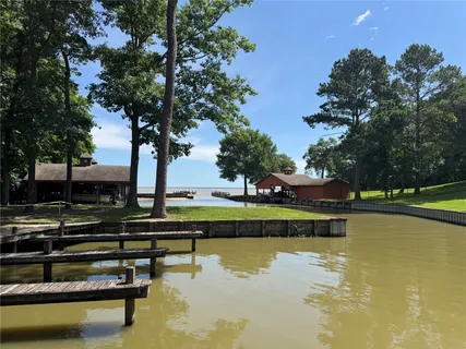 $549,000 | 210 Harbor Run Drive, Coldspring, TX 77331