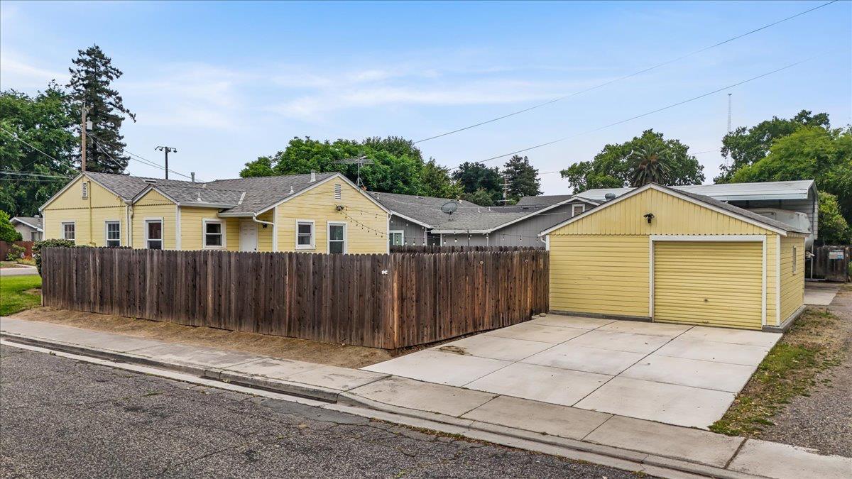 505 South Acacia Avenue Ripon, CA 95366 - Photo 37 of 38