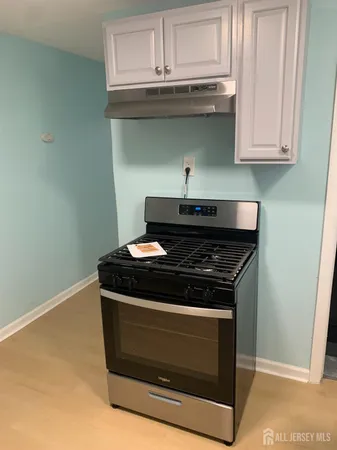 $2,400 | 47 Holly Street, Unit 1, Carteret, NJ 07008