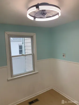 $2,400 | 47 Holly Street, Unit 1, Carteret, NJ 07008