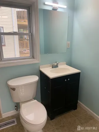 $2,400 | 47 Holly Street, Unit 1, Carteret, NJ 07008