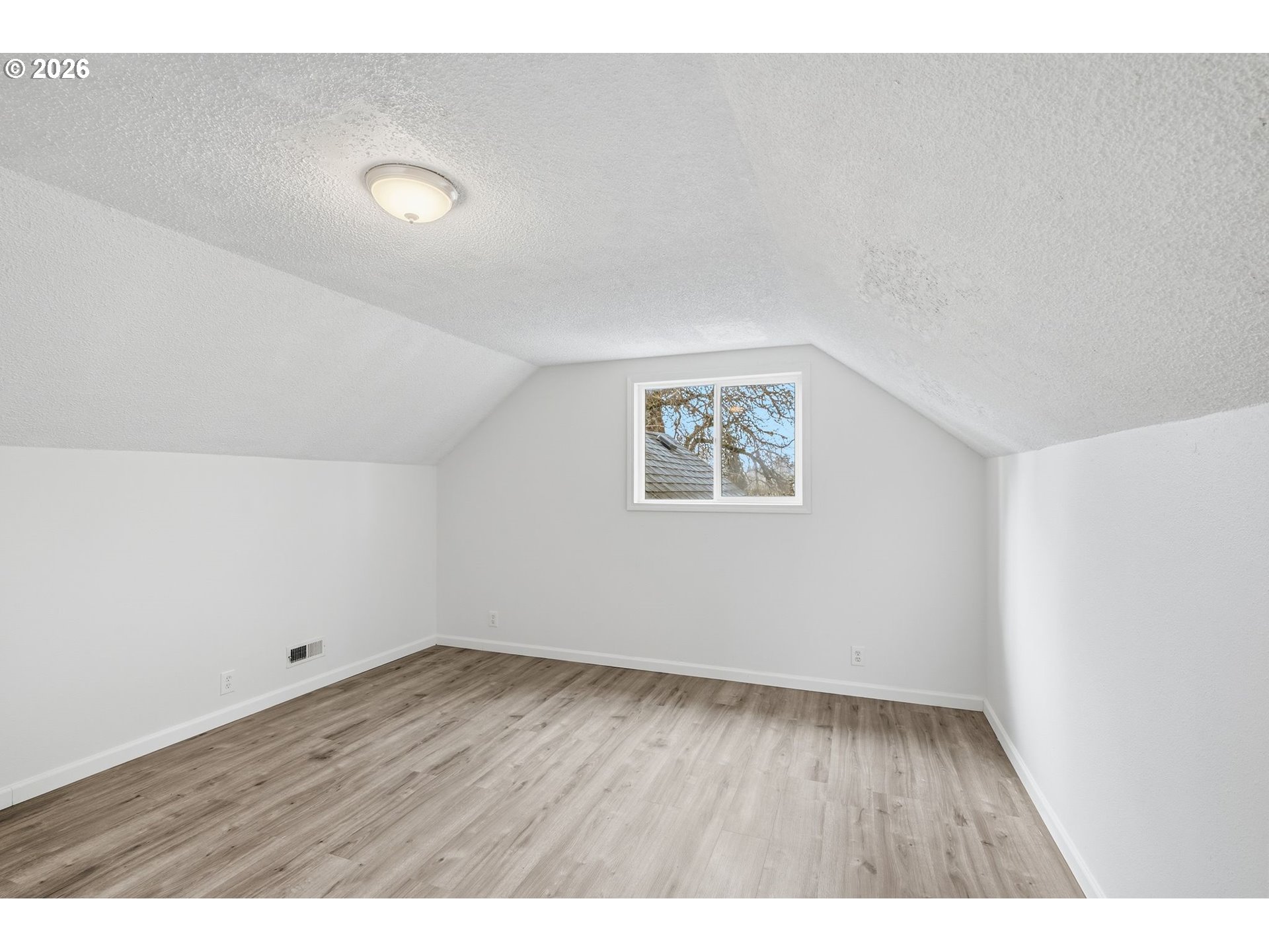 1565 East Main Street Hillsboro, OR 97124 - Photo 22 of 35