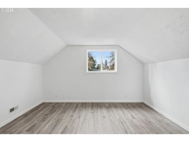 $419,900 | 1565 East Main Street, Hillsboro, OR 97124