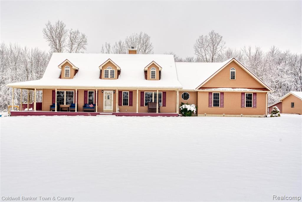 2724 Miller Road Bancroft, MI 48414 - Photo 3 of 61
