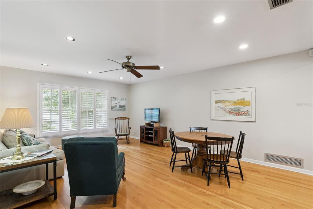 1008 East Ridgewood Street Orlando, FL 32801 - Photo 8 of 60