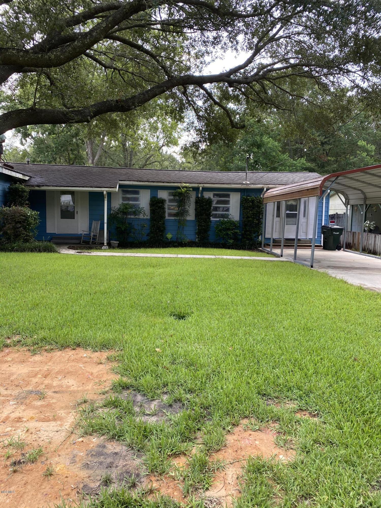 3506 Phillips Street Moss Point, MS 39563 - Photo 3 of 33 23E73434-761C-4BAB-BCDD-5D45F7E98201