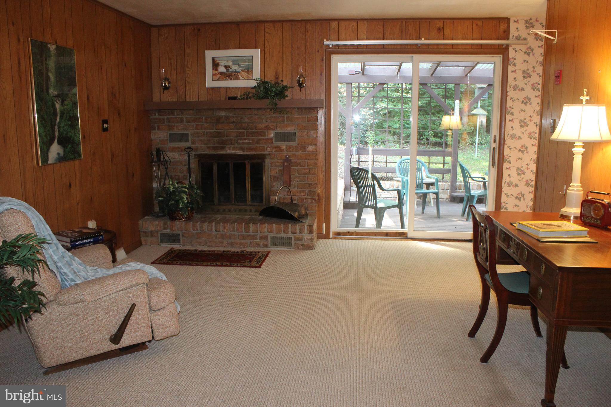 802 South Cedar Street Lititz, PA 17543 - Photo 20 of 51 Family Room