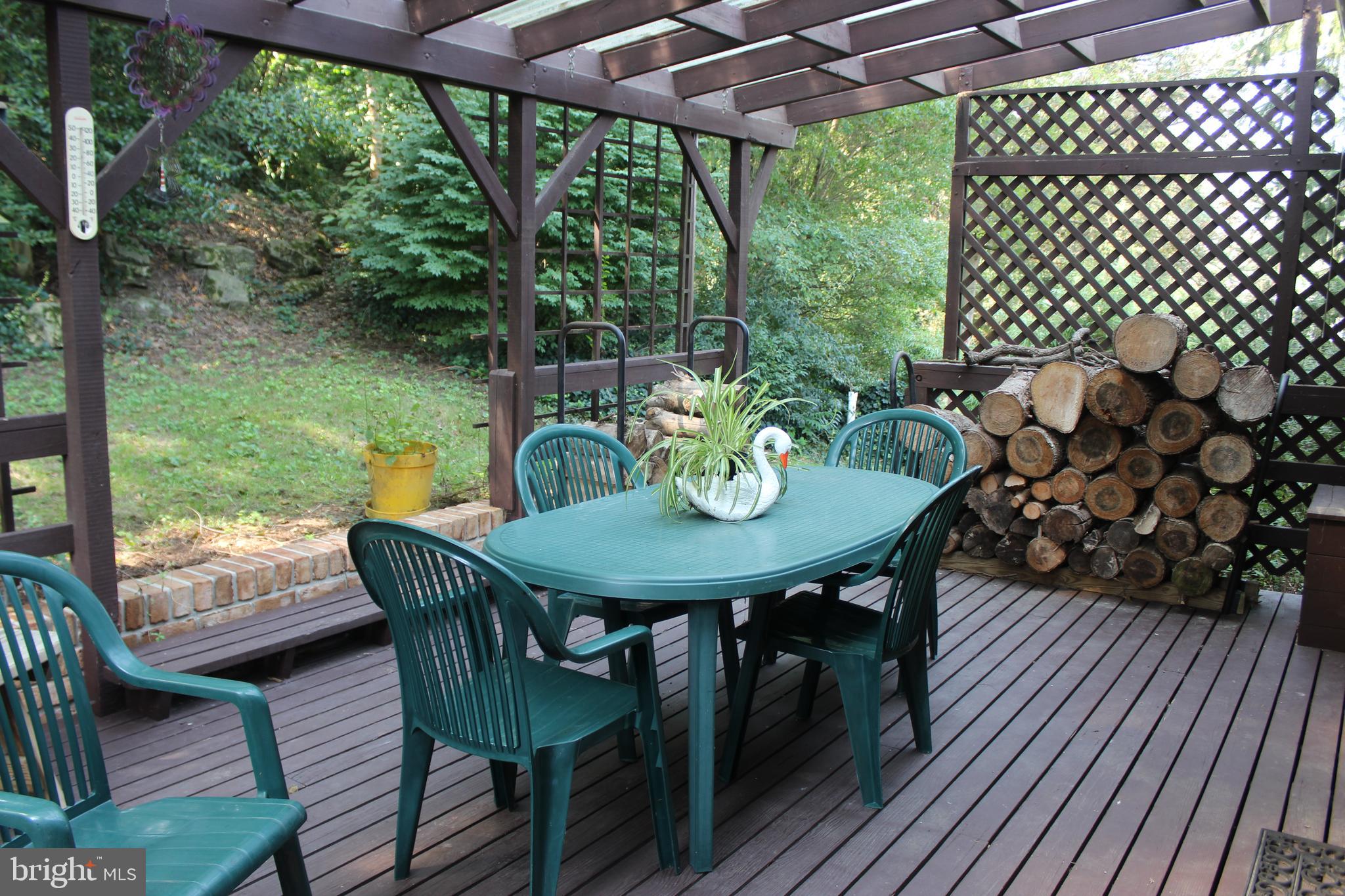 802 South Cedar Street Lititz, PA 17543 - Photo 43 of 51 Deck