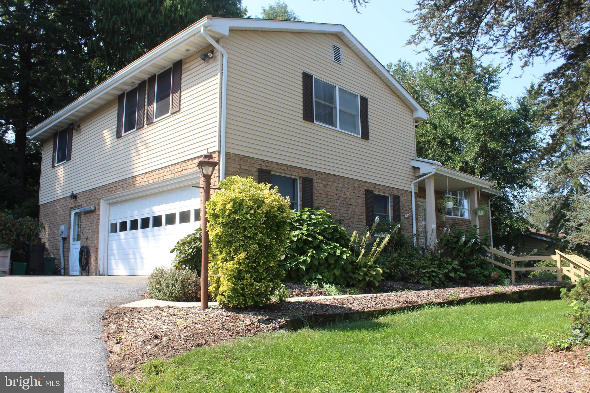 802 South Cedar Street Lititz, PA 17543 - Photo 50 of 51 Side