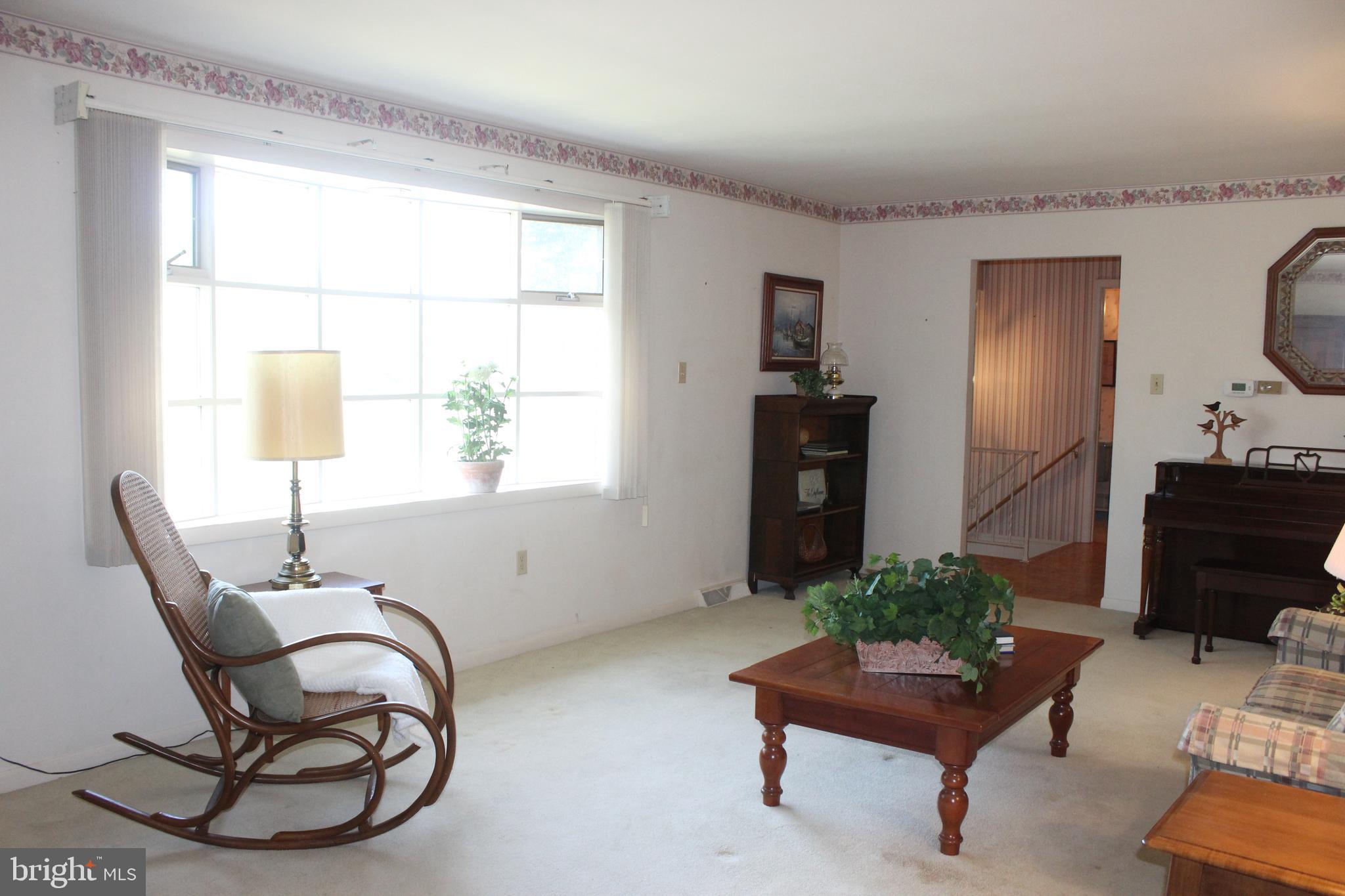 802 South Cedar Street Lititz, PA 17543 - Photo 7 of 51 Living Room