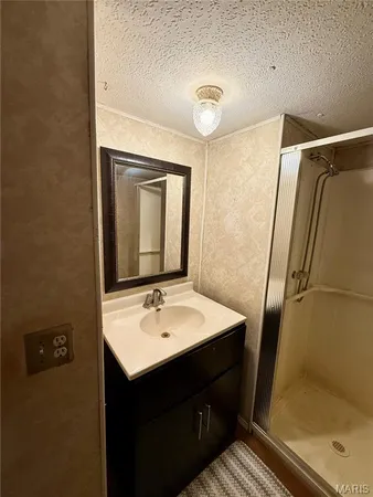 $95,500 | 145 Beverly Drive, Wappapello, MO 63966