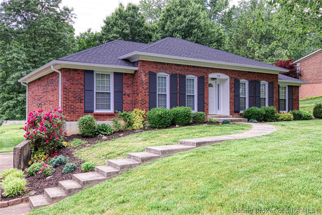 112 Trimingham Road New Albany, IN 47150 - Photo 1 of 51 Gallery Image 1