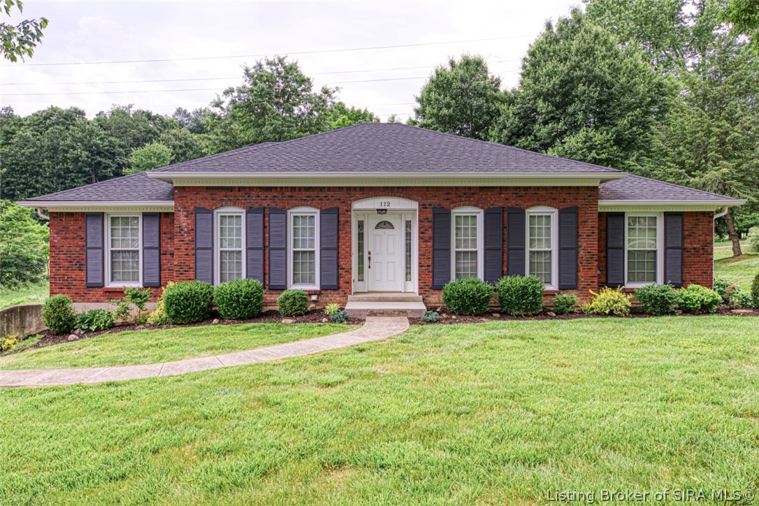 112 Trimingham Road New Albany, IN 47150 - Photo 3 of 51 Gallery Image 3